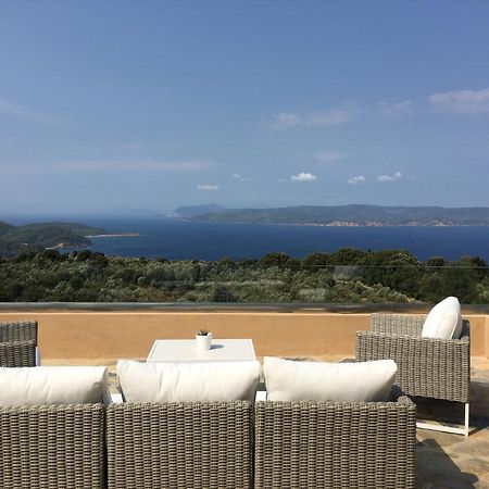 Luxury Villa + Guest House Couchers De Soleil Mer Skiathos Exteriér fotografie