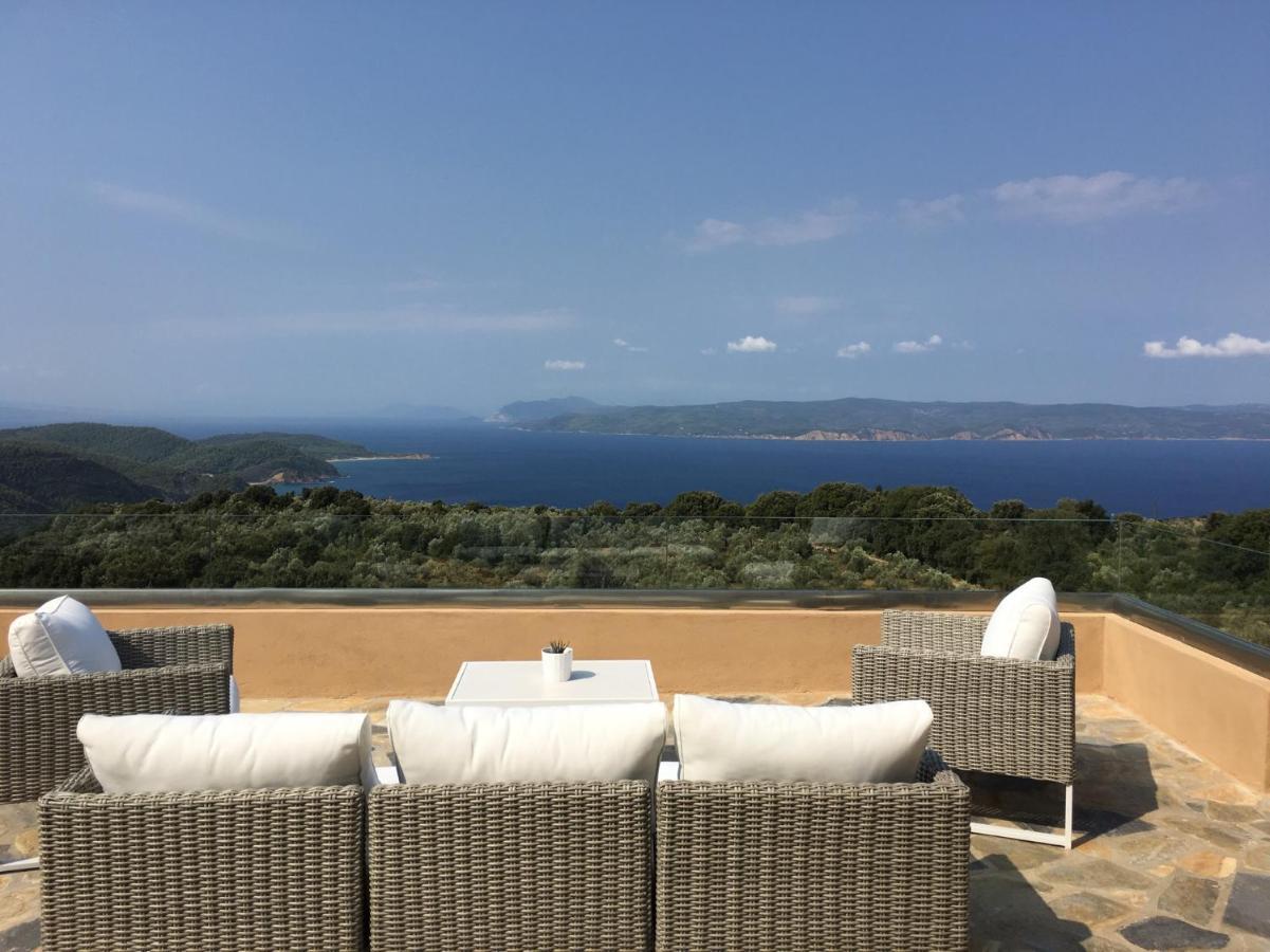 Luxury Villa + Guest House Couchers De Soleil Mer Skiathos Exteriér fotografie