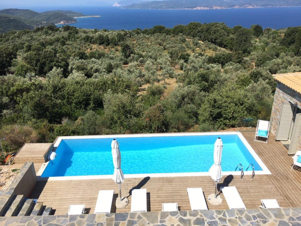 Luxury Villa + Guest House Couchers De Soleil Mer Skiathos Exteriér fotografie